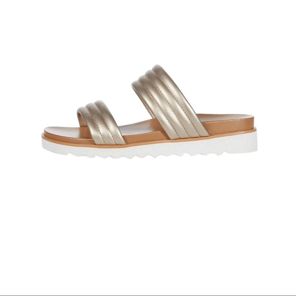 NWB, Aerosoles Gold Metallic Comfy Sandals.